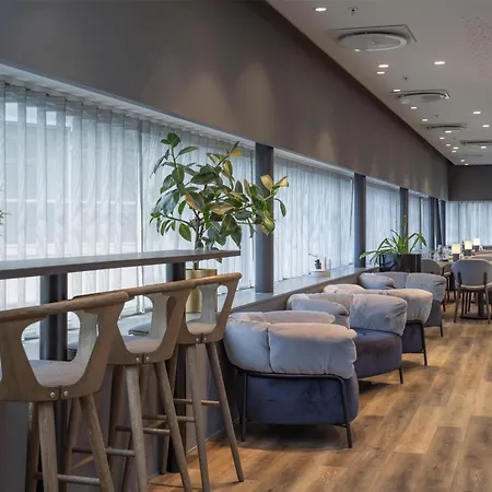 Radisson Blu Hotel, Trondheim Airport 4*