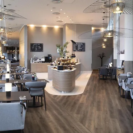 Radisson Blu Hotel, Trondheim Airport Hotell 4*
