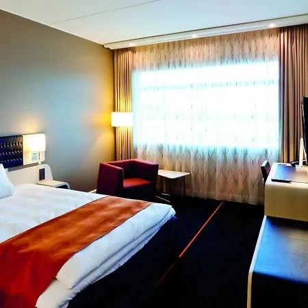 Radisson Blu Hotel, Trondheim Airport Hotell 4*