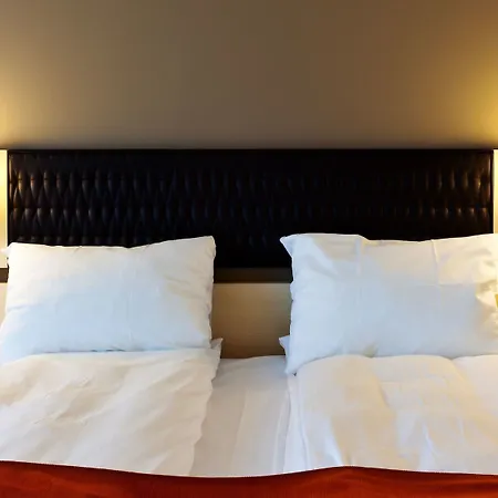 Radisson Blu Hotel, Trondheim Airport Hotell 4*